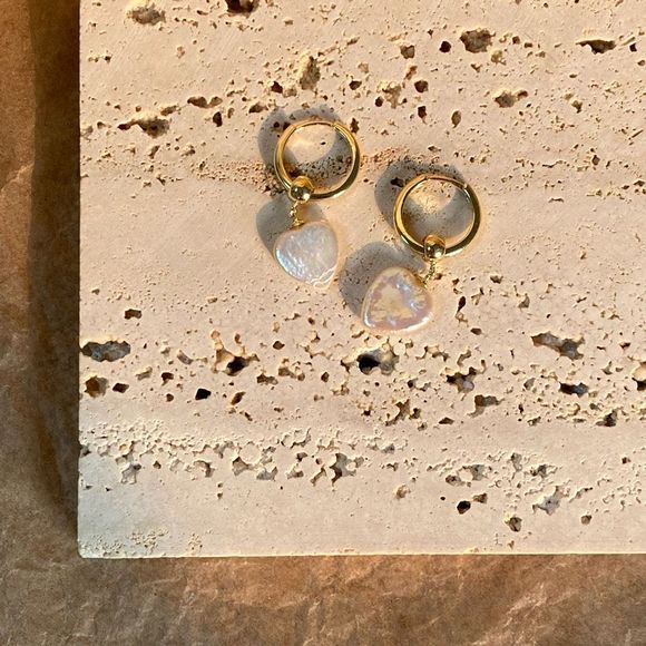 18K Gold Plated Baroque Heart Pearl Drop Huggies Earrings - Picture 4 of 6